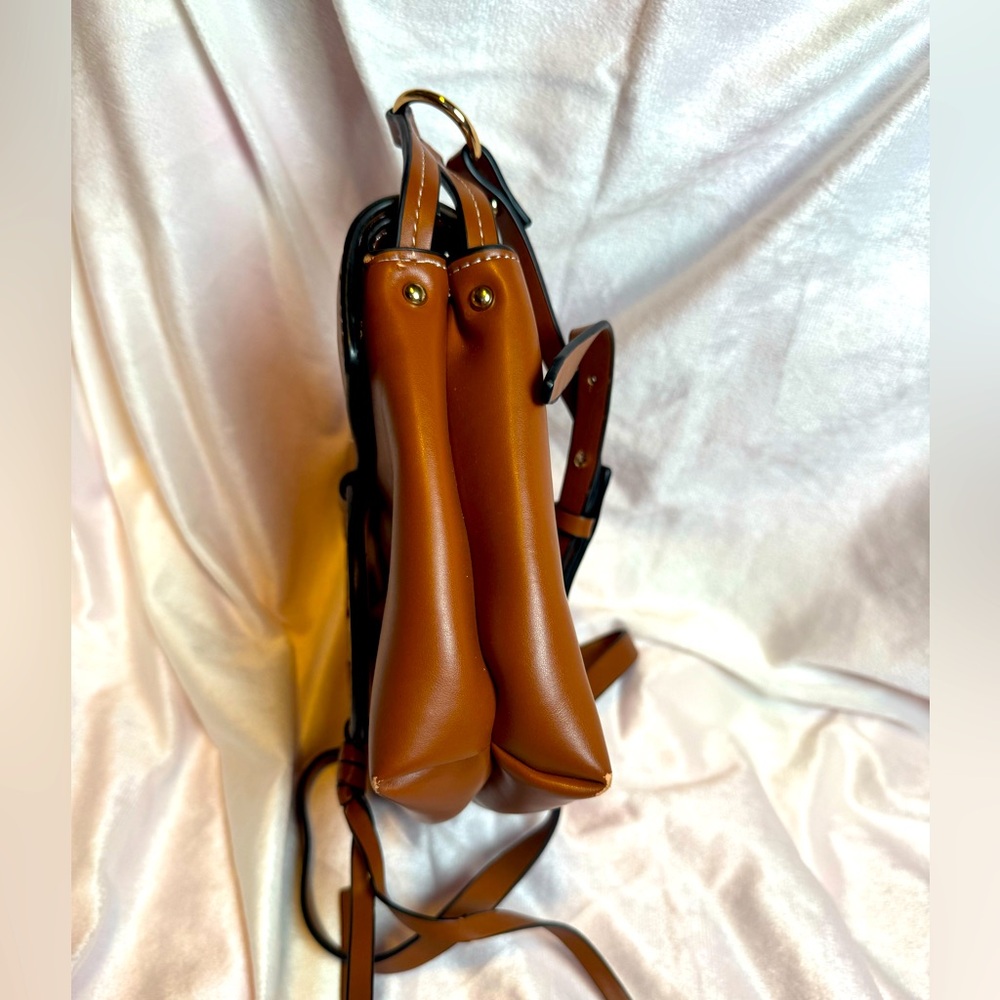 Tory Burch Crossbody Miller Bag Aged Camello Leather Logo Flap Discontinued Rare - Picture 4 of 13